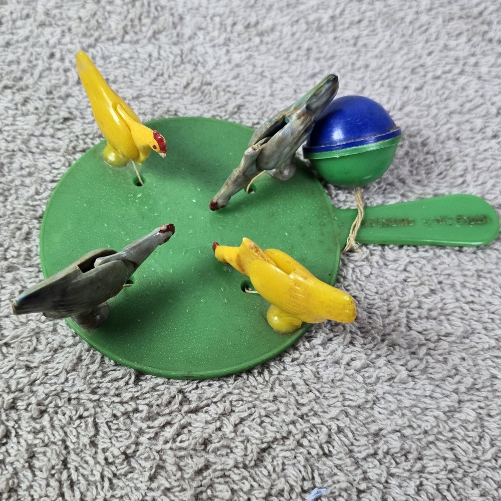 Vintage Pecking Chickens